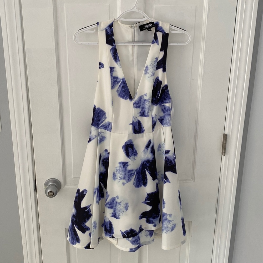 Lulus Blue flowered dress